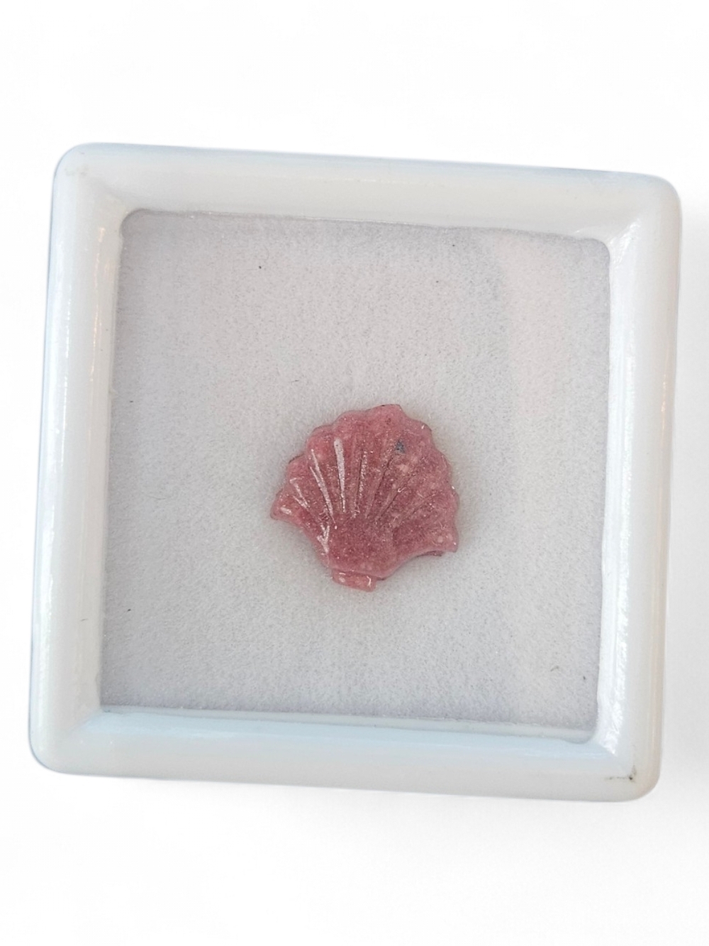 Pink Shell Carved Gemstone Accent for Women’s Jewelry